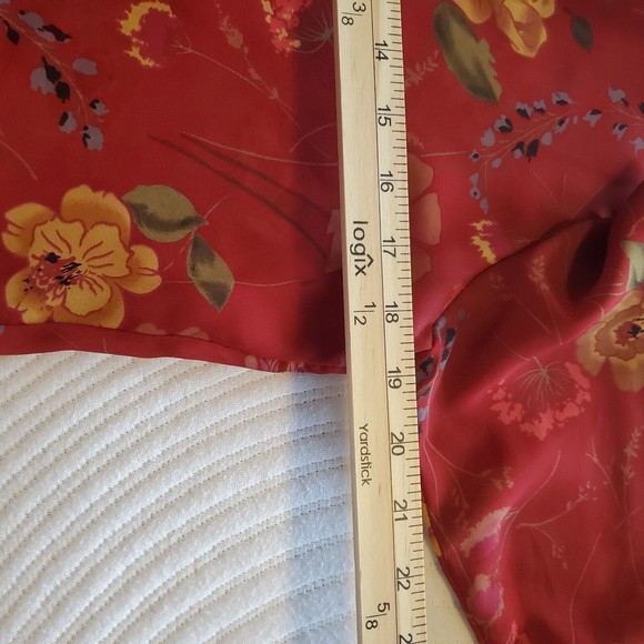 Coldwater Creek Red Floral Button Up Dress Shirt Blouse Petite Small - Picture 8 of 8